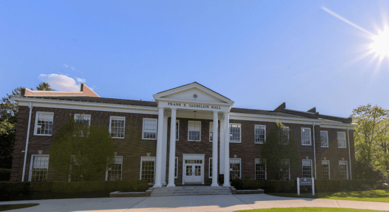 The Stony Brook School 스토니 브룩 보딩스쿨, 뉴욕