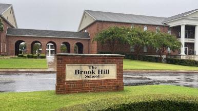Brook Hill School 브룩힐 스쿨 로고